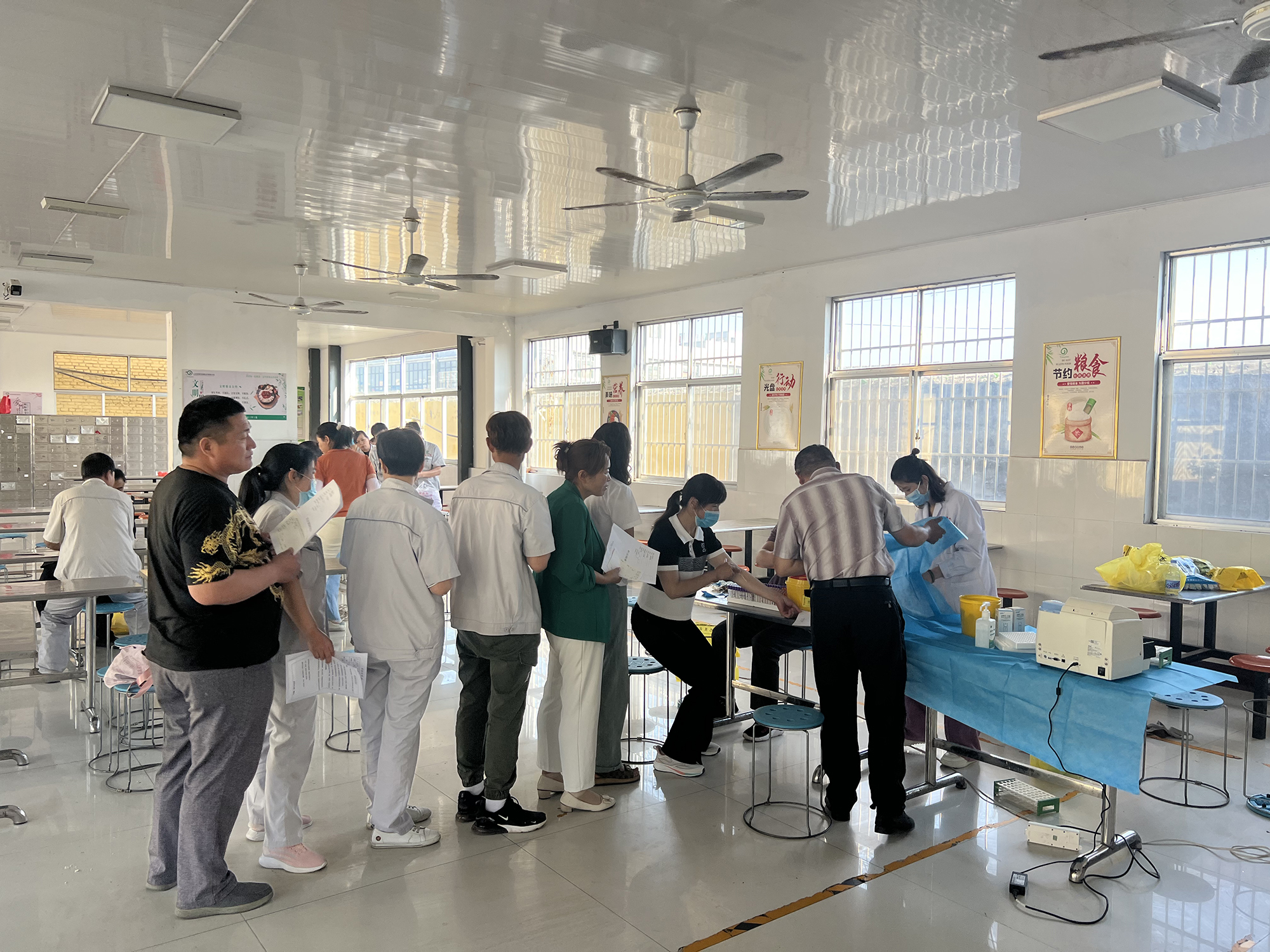 关爱职工身体健康 彰显食品企业担当